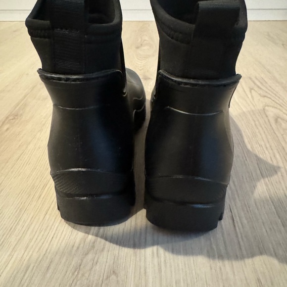 Black Women's Ankle Boots - Picture 3 of 4